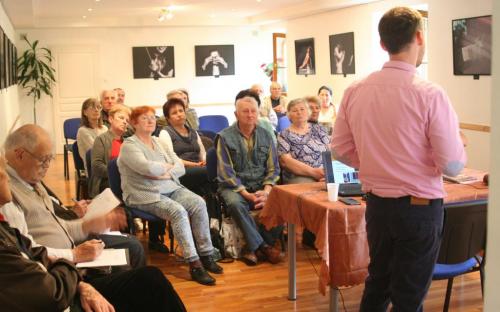 A Gyógyulj Velünk Egyesület tagjai ingyenes előadásokon szerezhetnek információt őket érinti fontos témákban